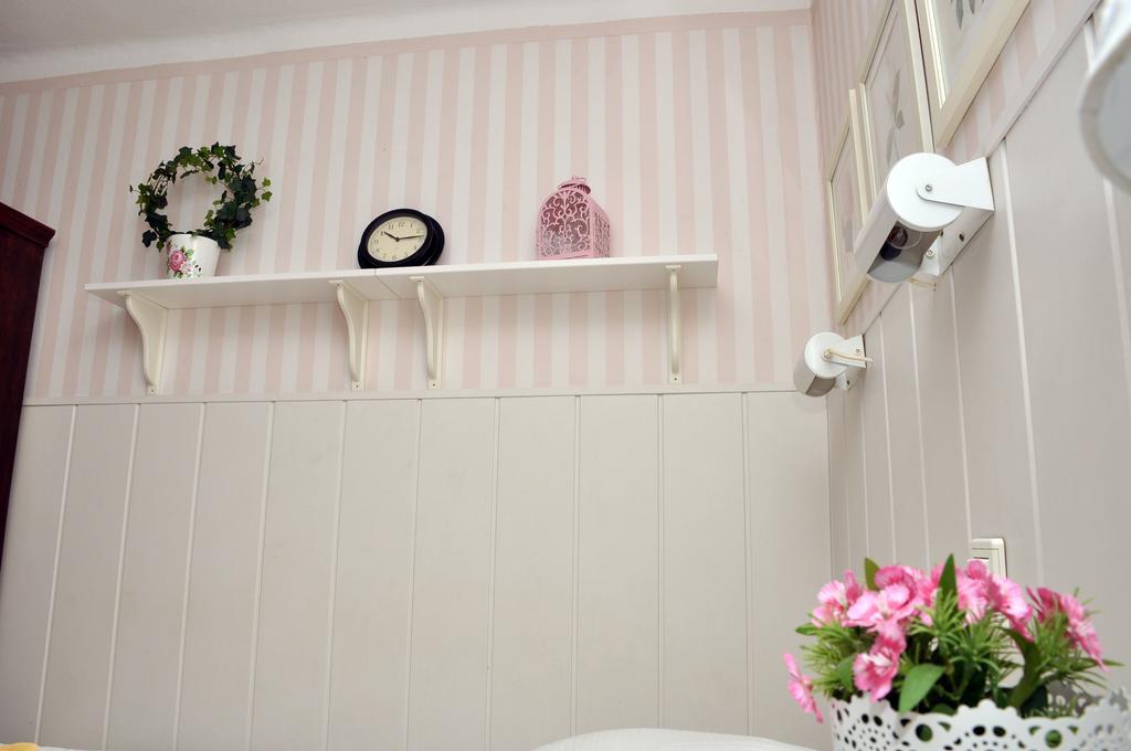 ليوشميش Ida Rooms الغرفة الصورة